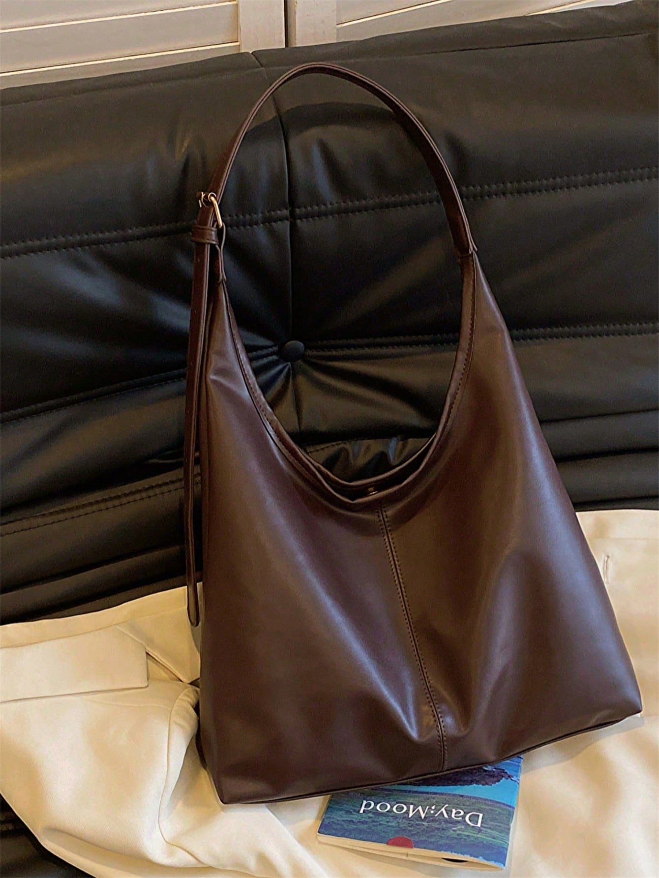 Large Fashion Design Women Shoulder Tote Bag, And Stylish