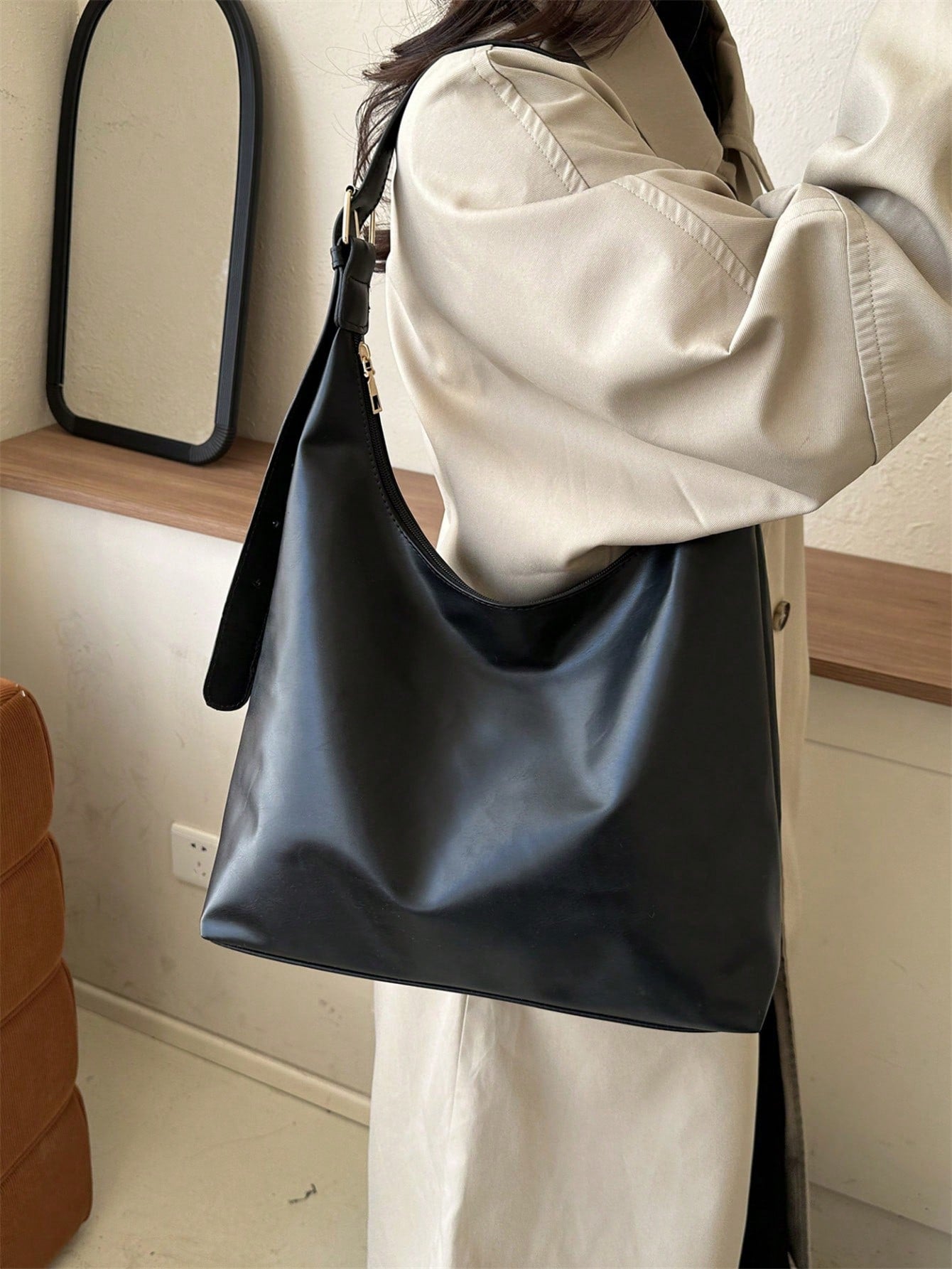 Large Capacity Shoulder Tote Bag For Women, Fashion Design & High-Quality Material