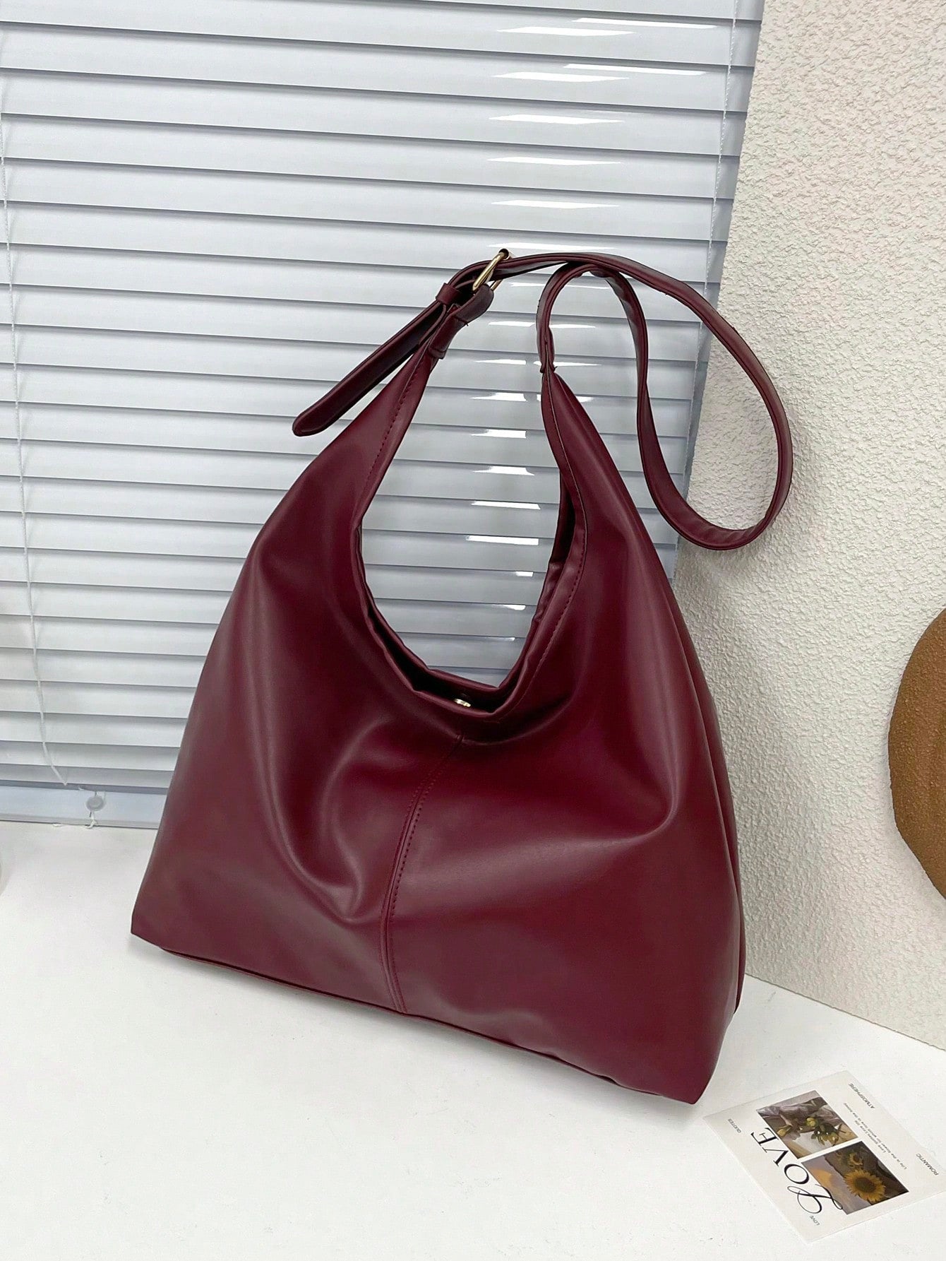 Fashionable Oversized Women's Shoulder Bag, New Design Tote Bag, Popular This Year